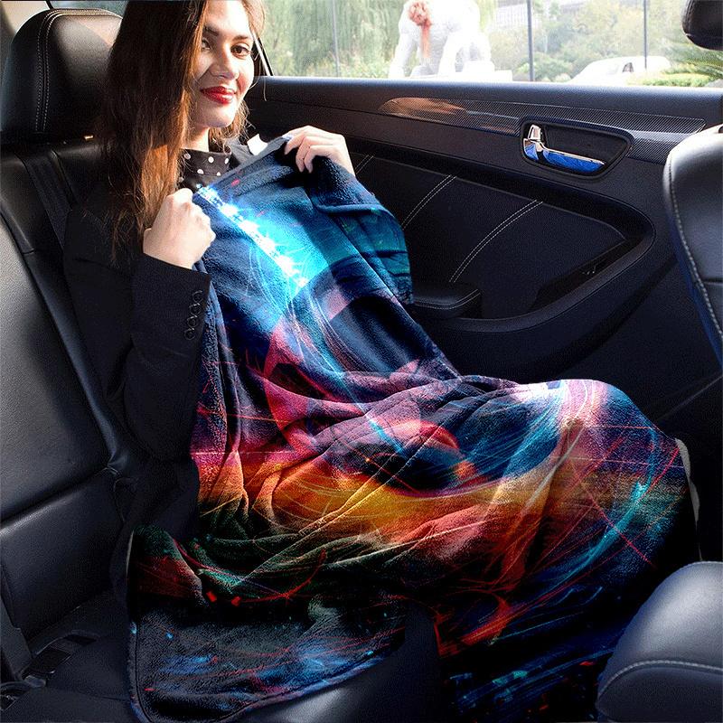 1pc Football Printing Lightweight Flannel Blanket, Comfortable and Warm Blanket, for Camping Sofa Bed and Couch Office, Suitable for Gift Bla