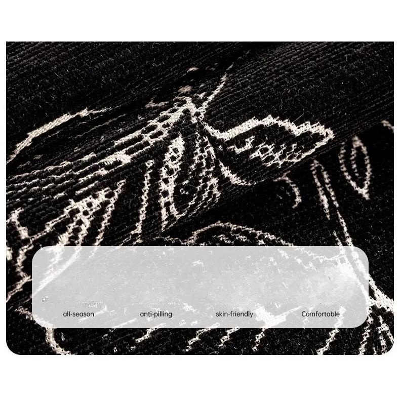 Französisch Schwarz Floral Geformter Sofabezug Vier Jahreszeiten Sofa Handtuch Retro Rocksaum High-End Gefühl Rutschfest Leder Kissenbezug