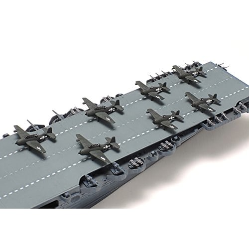 Tamiya 1/700 Waterline Series No.713 US Navy Aircraft Carrier CV-3 Saratoga Plastic Model 31713