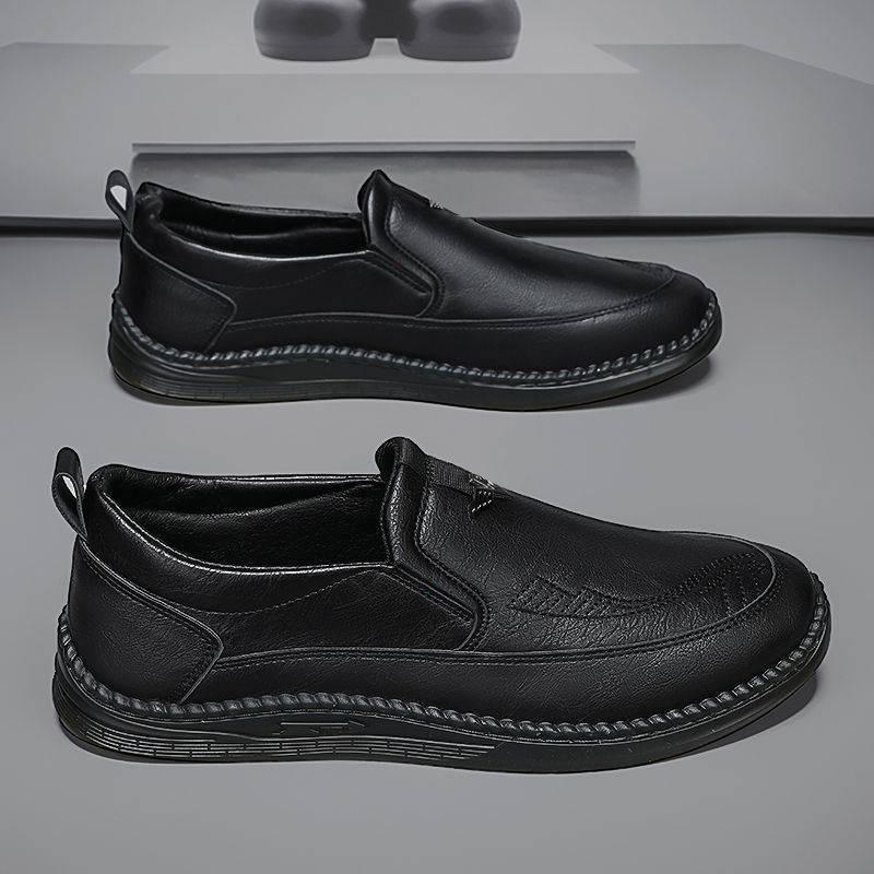 

2024 новые весенние и осенние мужские туфли корейской версии модной мягкой кожи с мягкой подошвой универсальные повседневные модные мужские дышащие нескользящие кожаные туфли 39