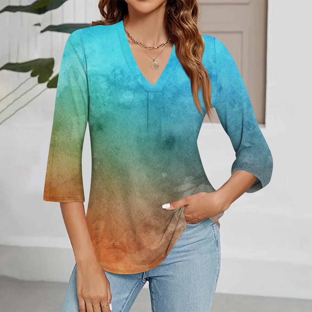 Women's Casual V-neck Gradient Print Three-quarter Sleeve Fashion Top
