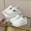 2025 spring little white shoes new Korean version ins female students platform heightening sports board shoes casual street shot G7701