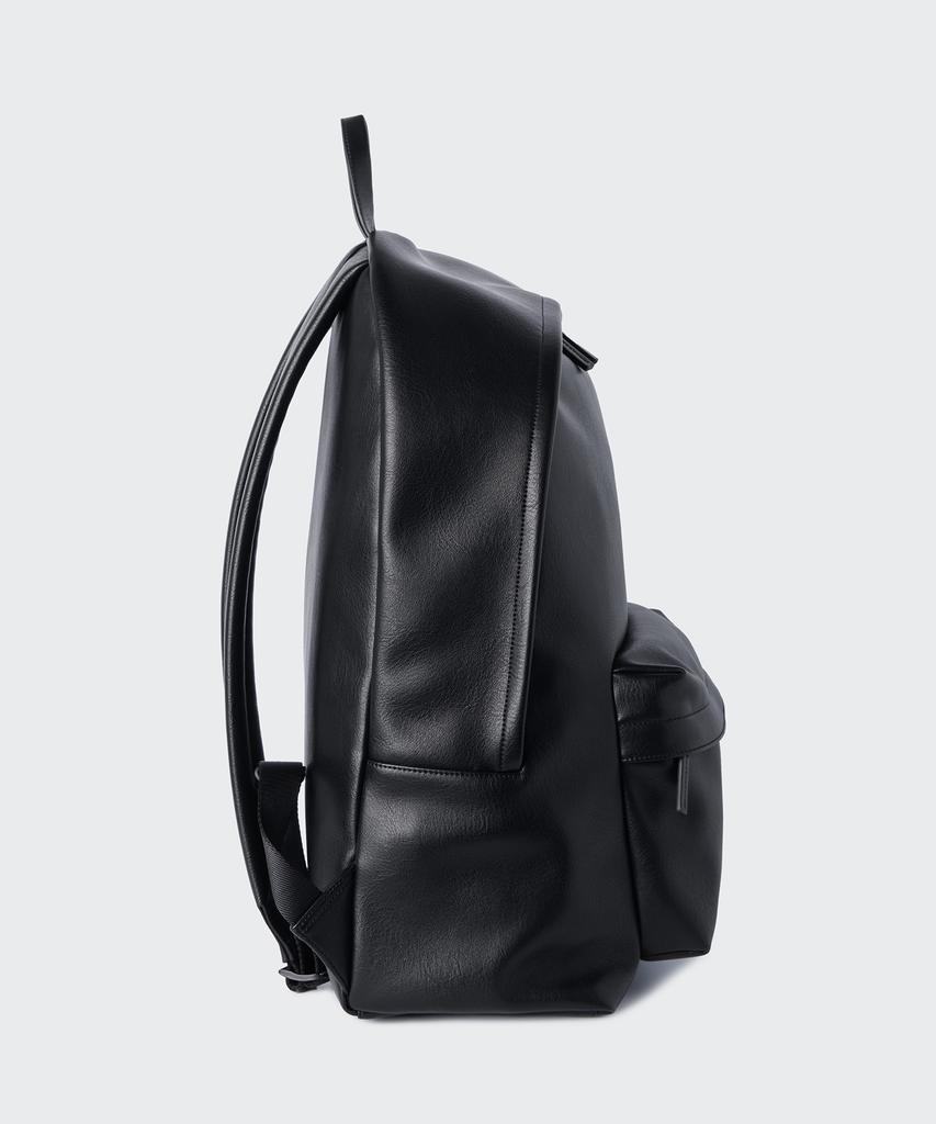 Musinsa Standard Synthetic Leather Backpack [Black]