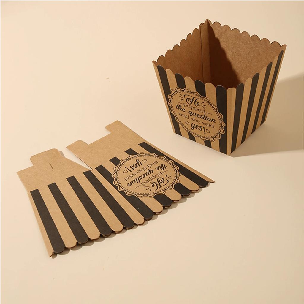 Retro Stripes Kraft Paper Popcorn Bucket Birthday Movie Party Favors Treat Bags Wedding Bridal Favor Guests Gifts Box Creative Packaging Boxes