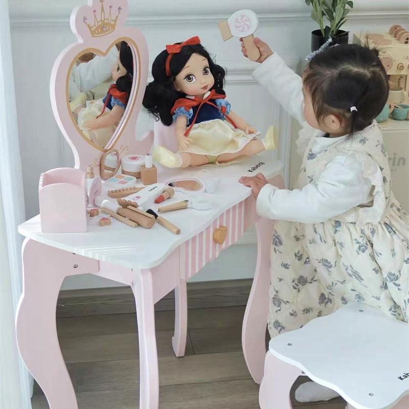 Children's Princess Makeup Table Set: Wooden Pretend Play Toy for Girls