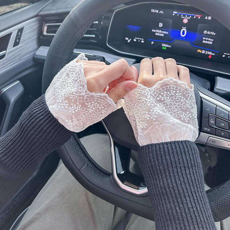 Simple Wrist Cuffs Wristband Elegant Shirt False Cuffs for Sweater Lace Detachable Sleeved Horn Cuffs Embroidery Accessories