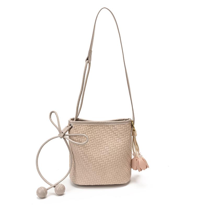 2026 Summer Women's Fashion Single Shoulder Crossbody Bucket Bag - PU Woven Texture, Phone Holder, Ideal for Vacation