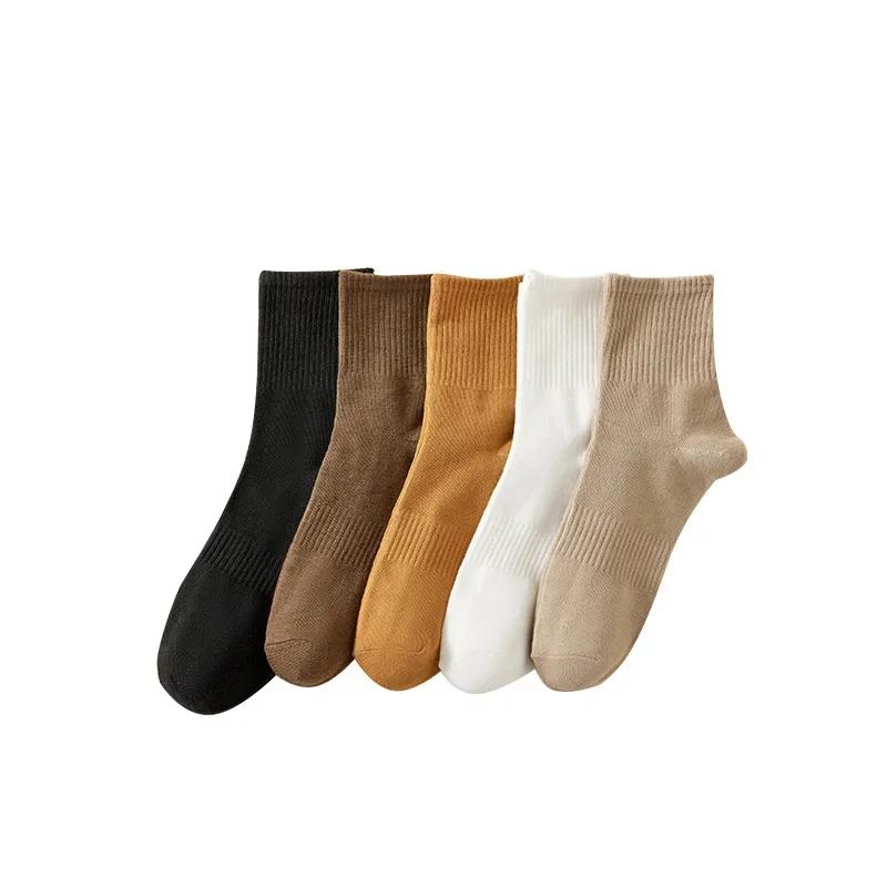 Men Cotton Mid Crew Socks Solid Color Casual Winter Sports Socks Simple Basic Long Socks For Men Comfortable And Versatile