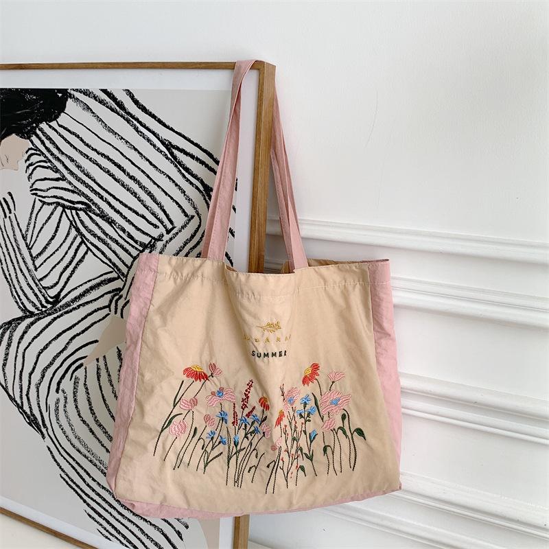 

Mori splicing retro embroidery large-capacity shoulder bag cloth bag tote bag student class canvas bag коричневий