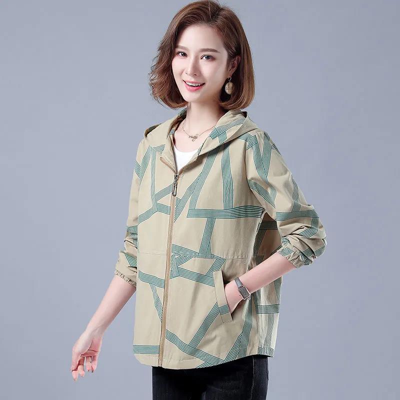 Трехцветная ветровка с капюшоном, куртка с карманами на молнии, пальто ...