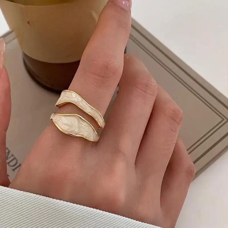 Vintage White Enamel Metal Irregular Shape Geometric Open Adjustable Ring for Women Girl Jewelry Birthday Gifts Anillo Hombre