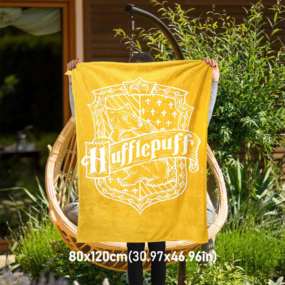 1pc Hufflepuff Yellow Crest Outdoor Flannel Throw Blanket All Season Soft Warmth,Home Decor 1031231 80x120cm