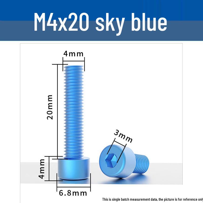 Šroub s vnitřním šestihranem M4 z eloxované hliníkové slitiny s válcovou zápustnou hlavou, antikorozní, barevná povrchová úprava.