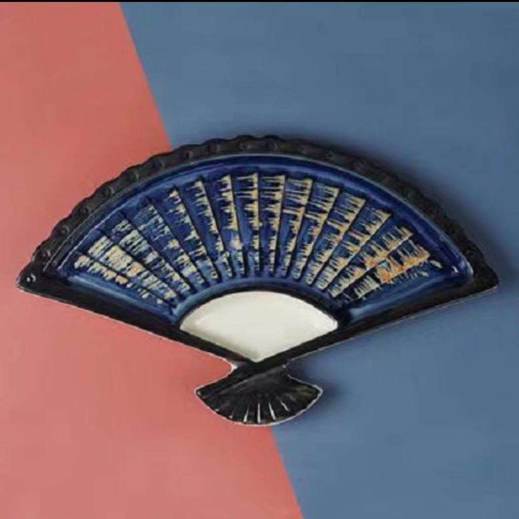 Japanische Keramik-Knödelplatte mit Essigschälchen, Sushi-Soße, kreative unterteilte Schale für gedämpfte Garnelen-Snacks