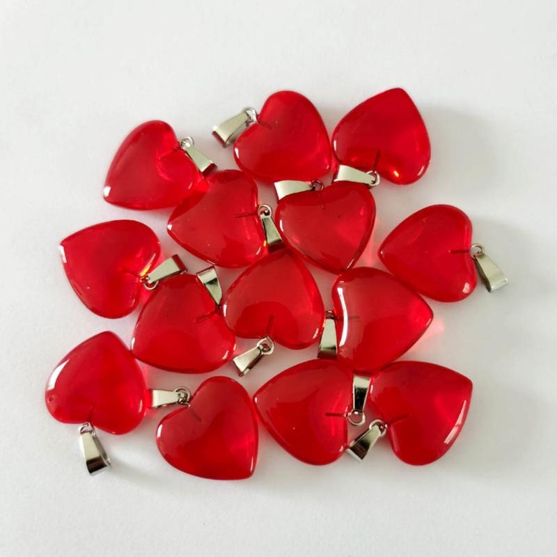 Red Heart Charm Pendants Fashion Small Glass Pendant Jewelry DIY Accessories for DIY Necklace Bracelet Jewelry Crafts