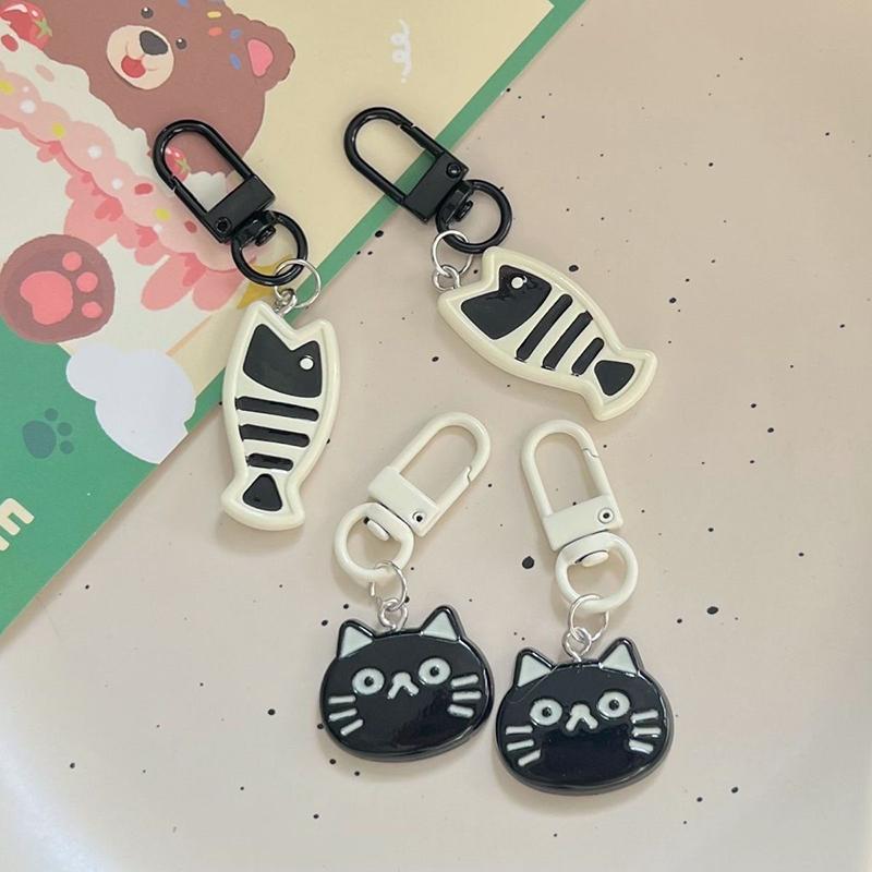Cartoon Cute Cat And Fish Key Chain Student Backpack Earphone Case Pendant Decoration Car Key Accessories Jewelry Gifts