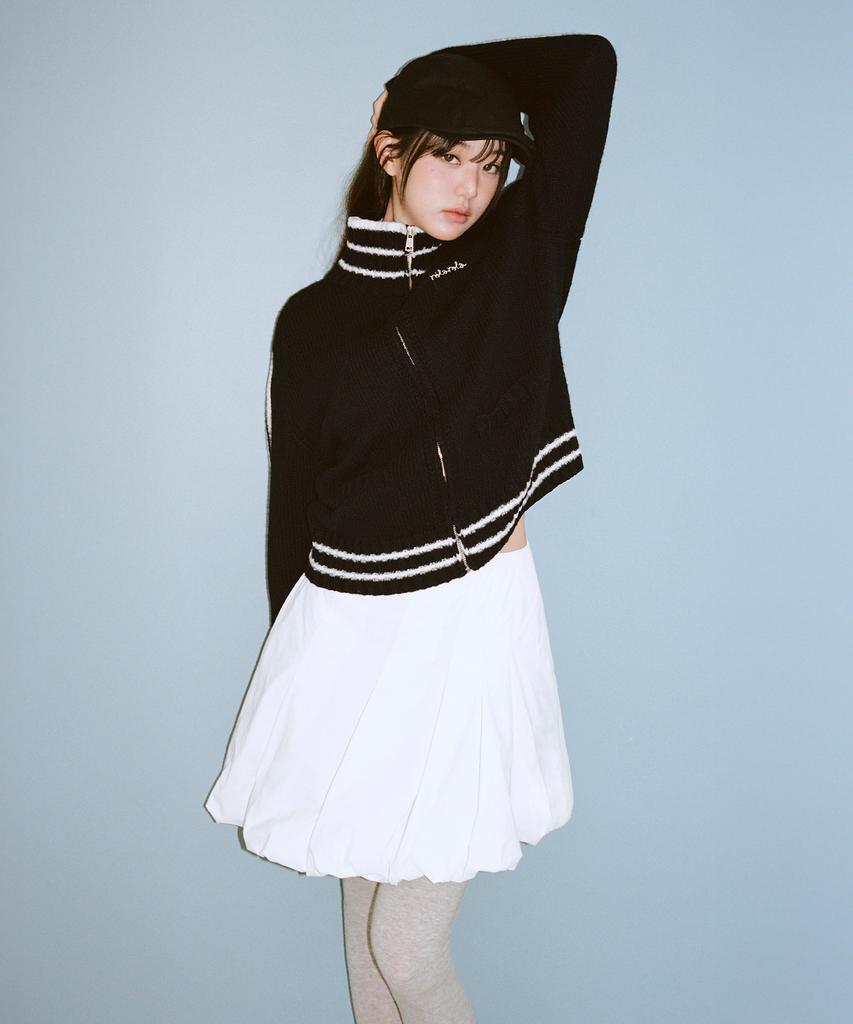 Lora Lora Unbalance Pleats Balloon Skirt White