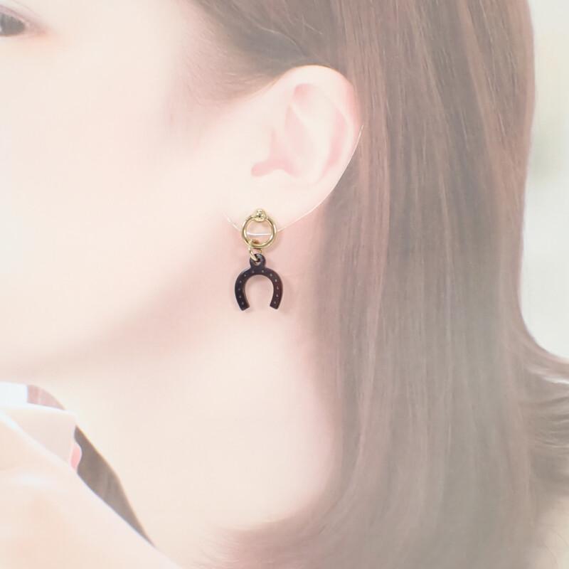 HERMES   Pierce Brown metal/Buffalo Horn Women