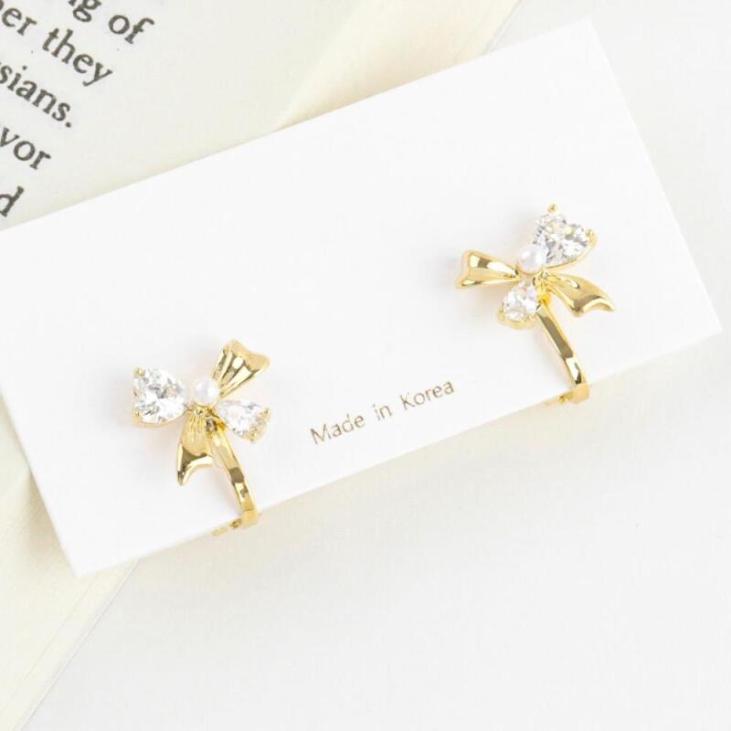 

Women s Simple Ribbon Cubic Pearl Bracelet Earrings A28328_Single Item