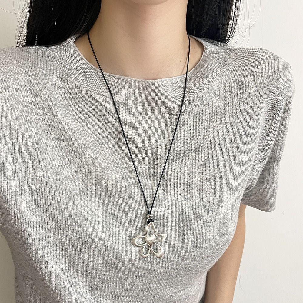 Y2K Long Chain Necklace Chain Sweater Chain Cute Metal Flower Necklace  Wedding