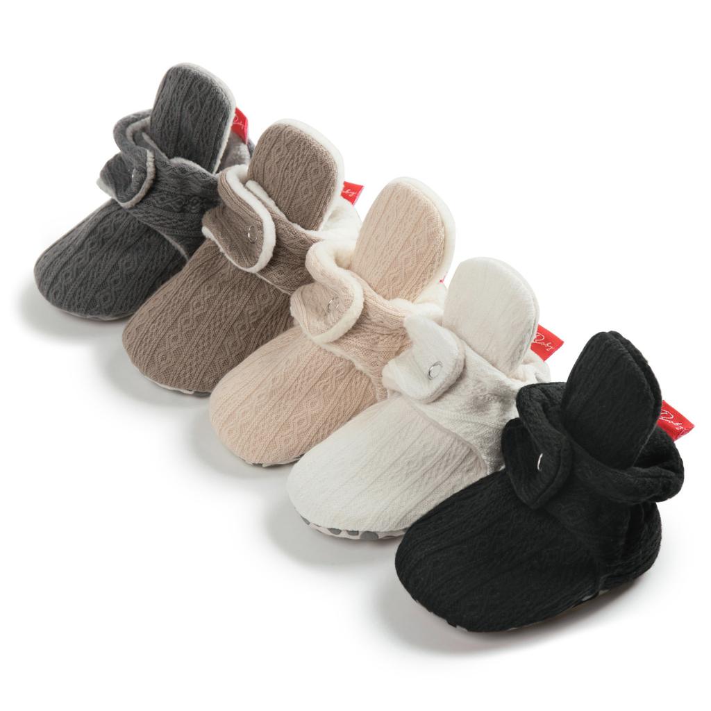Autumn and Winter New Baby Walking Shoes 0-1 Year Old Soft Sole Baby Shoes Don't Drop Shoes Socks Shoes Baby Shoes