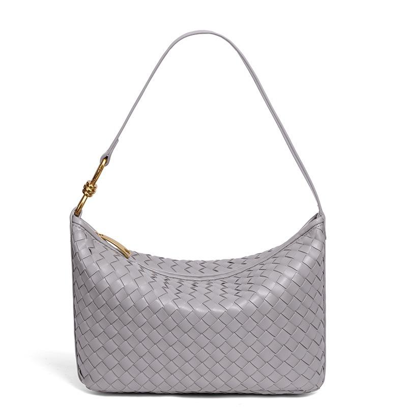 Handwoven Fashion Shoulder Bag Casual Exquisite Lunch Box Bag Trendy Underarm Handheld Women's Bag Medium