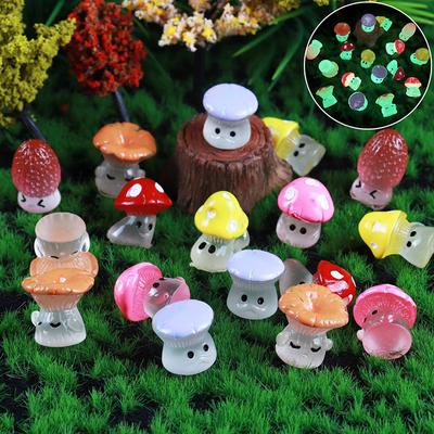 10 Stücke Cartoon Nette Leuchtende Mini Pilze Figuren Kreative Diy Landschaft Dekoration Zubehör Desktop Kleine Ornament Geschenke