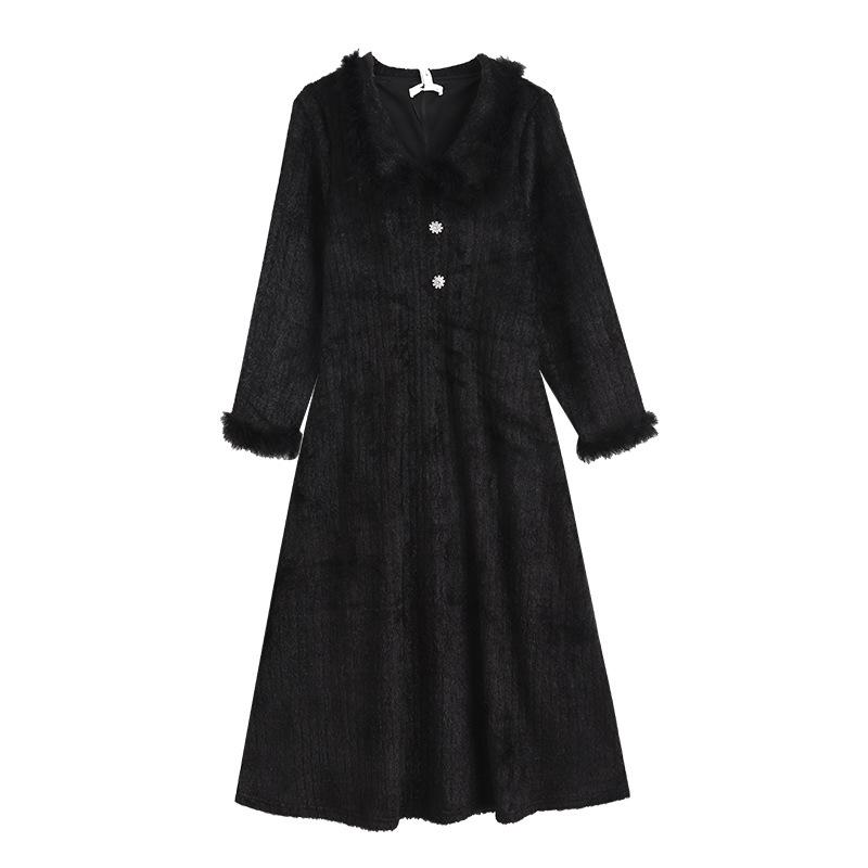 Plus-size Women's Fall/winter Slimming Knitted Dress, Versatile Long Dress, Long-sleeved Inner Layer Dress