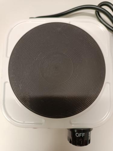 Ecost Customer Return, Mini Cooker Electric 500 W Adjustable Grill Plate Cast Iron Travel Camping 10