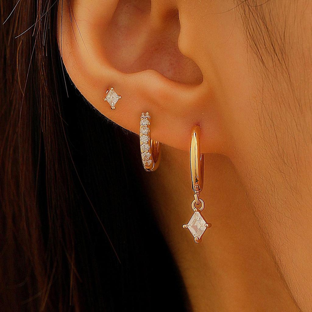 European and American Asymmetrical Star & Moon Earrings Set: Fashion Zircon Studs & Ear Cuffs