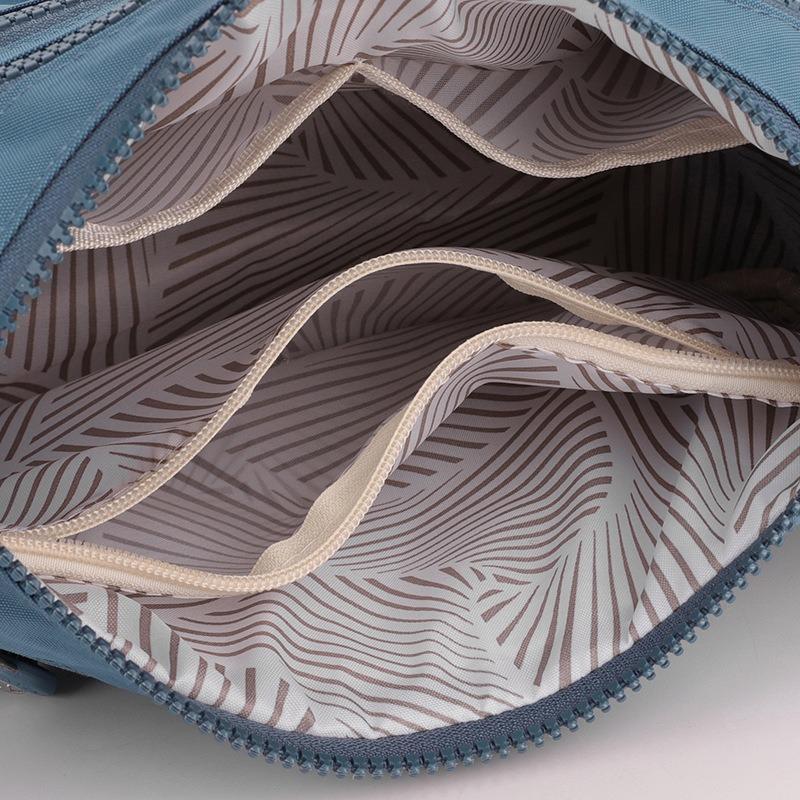 Herbst neue Generation Drucketikett Damen Schrägbandtasche Nylon Mittel- und Altermuttertasche Damen Schultertasche