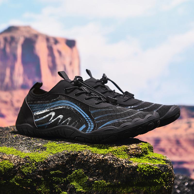 Summer Aqua Shoes Outdoor Hiking Wading Water Shoes For Men Women Breathable Light-Wight Portable Barefoot Sneakers Gym Shoes