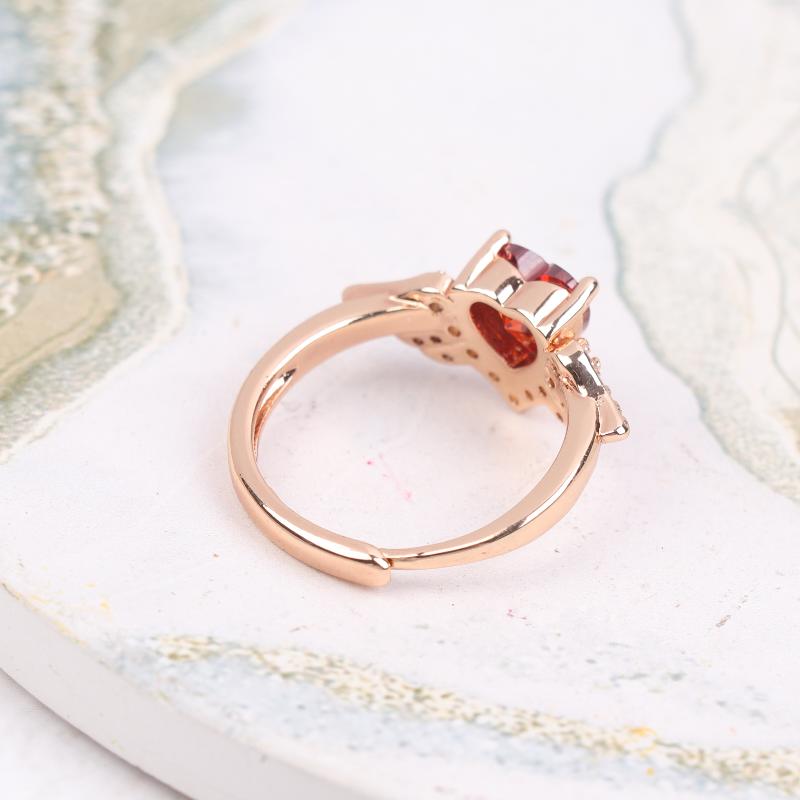 Leichter Luxus Romantisches Herz Granatapfelrot Zirkon Champagnergold Ring Modischer Und Vielseitiger Schmuck Geschenk
