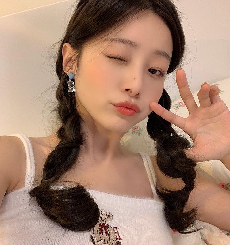 

Трендовые серьги-пусеты из акрила в виде ледяного медведя с серебряной иглой S925 для женщин - Милые и универсальные