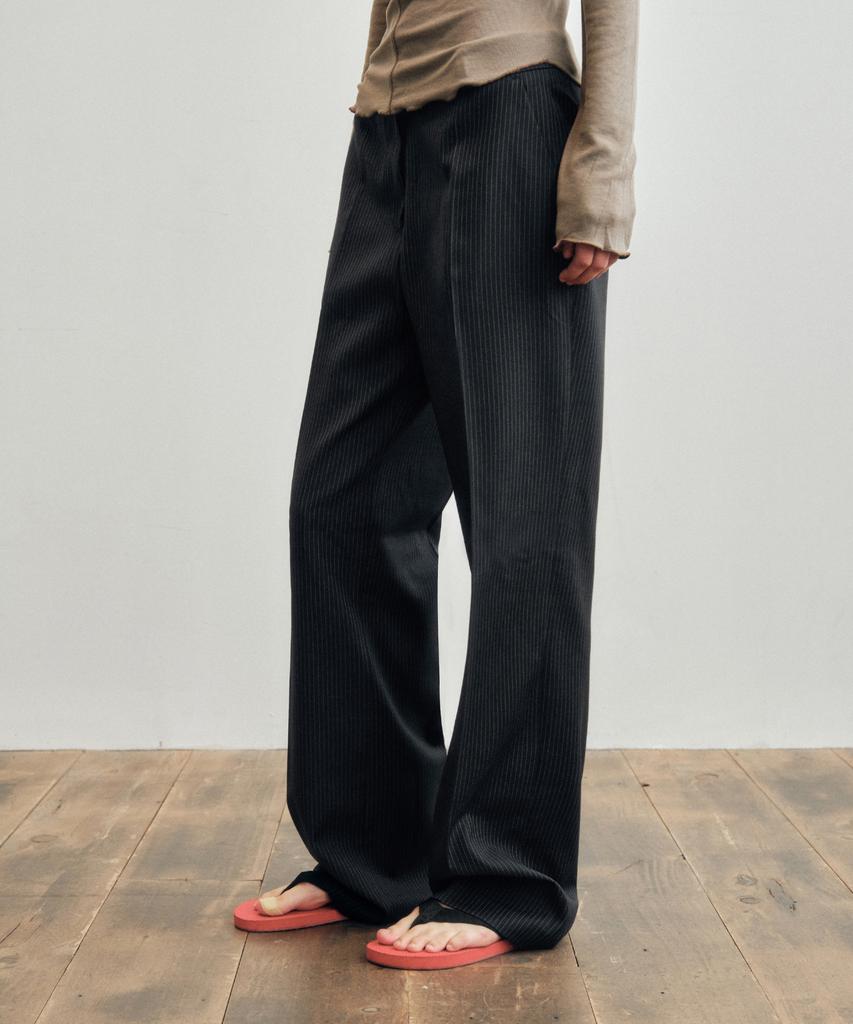 CITTA Semi Regular Non-Tuck Pin Stripe Slacks_Ctb553(Black)
