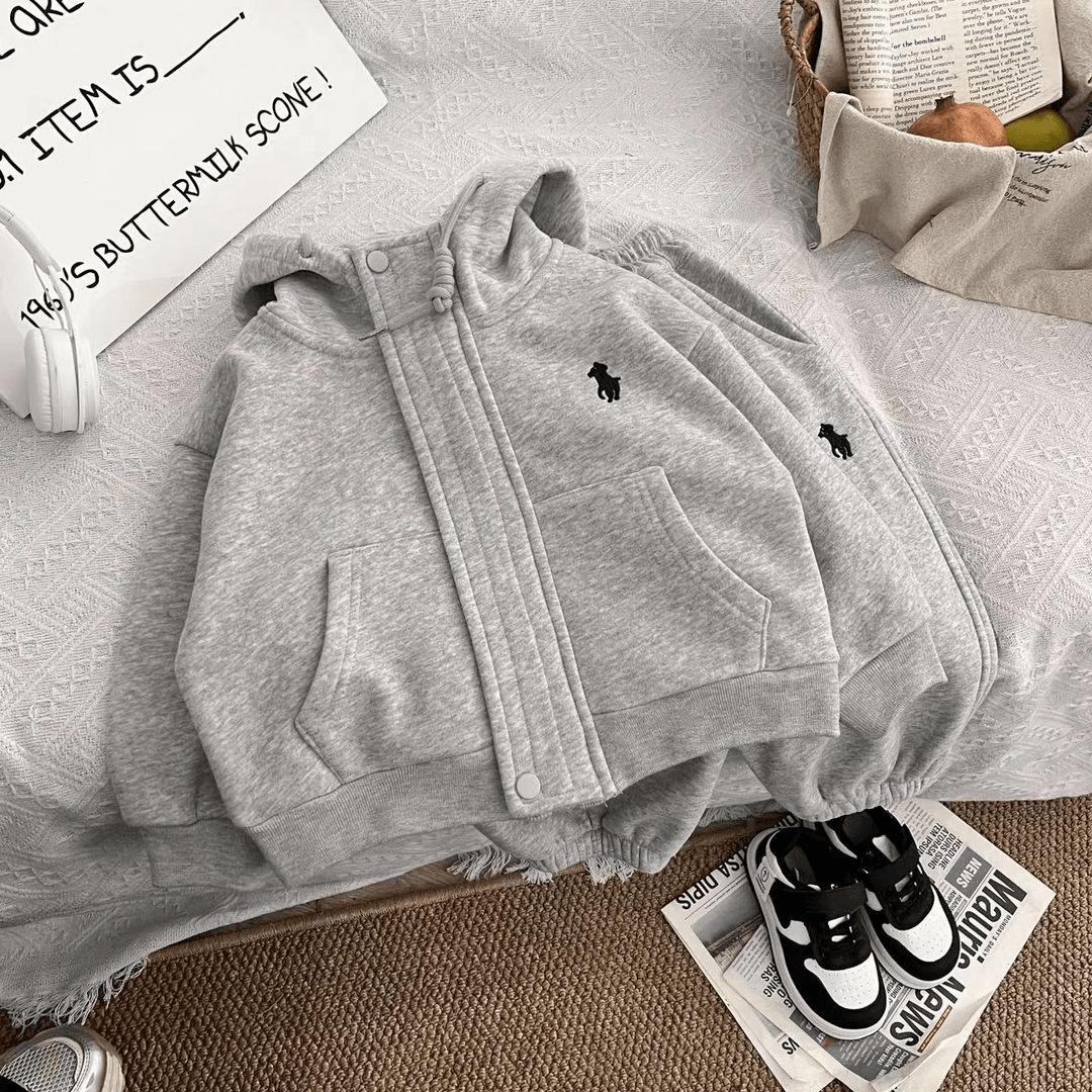 

Модный повседневный комплект из толстовки и брюк в корейском стиле на весну/осень для детей 140 cm