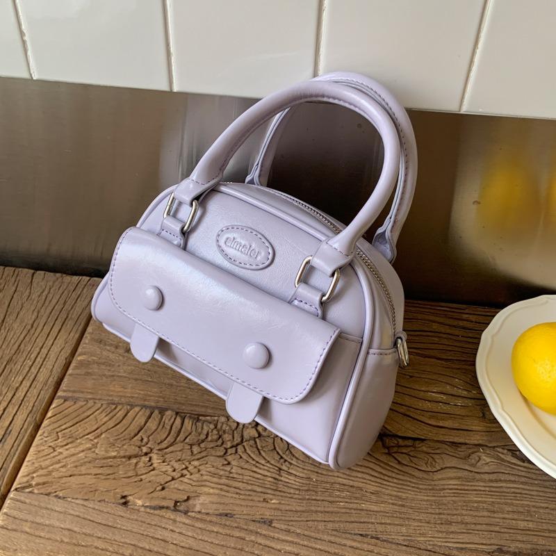 New Versatile Shoulder Bag Niche Simple Handbag Trendy Premium Messenger Women's Backpack Bowling Bag