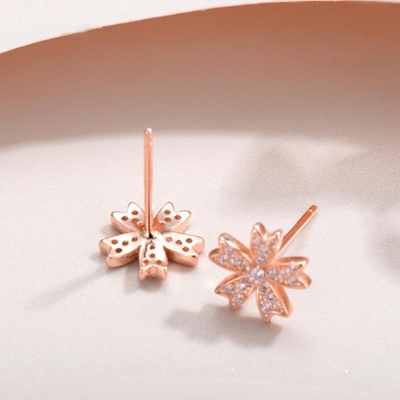 Korean designer Xiaoxiangfeng cherry blossom accessories S925 sterling silver stud earrings women's simple summer sweet earrings set