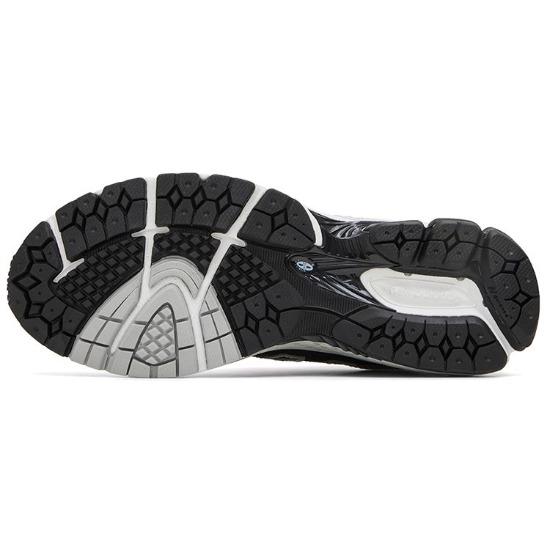 New Balance 860v2 Silver Black Unisex Sneakers ML860XD