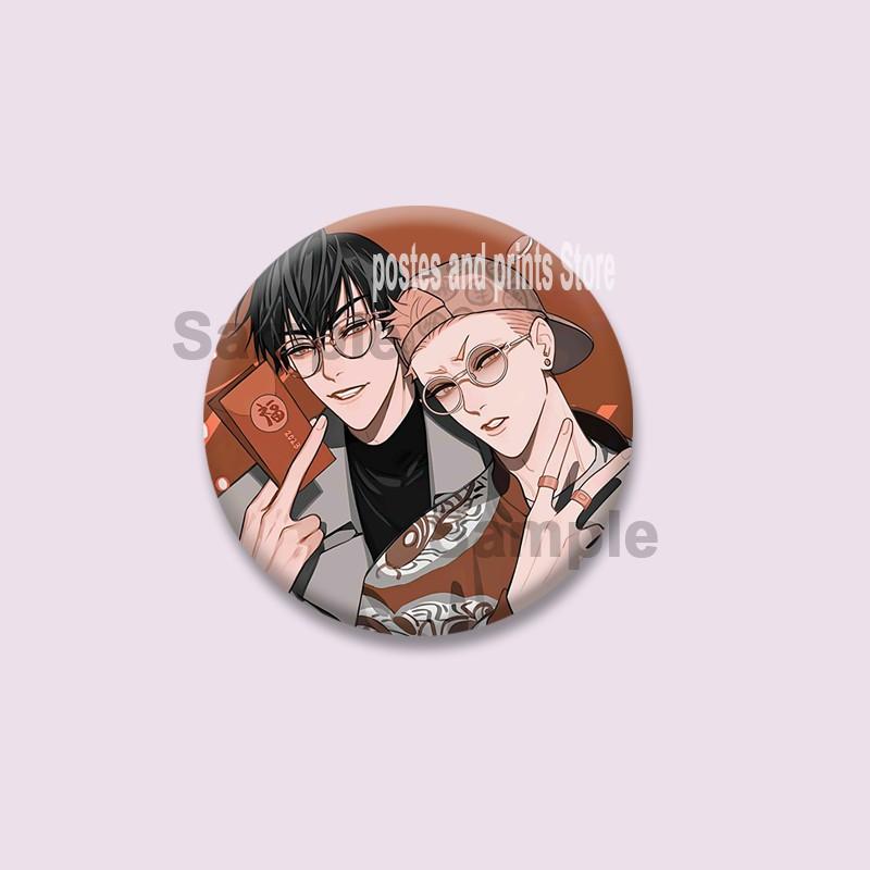 Manhwa BL Coreano Spilla a Moneta Cartone Animato Spille di Plastica Cartone Animato Mo Guan Shan He Tian Spilla Gioielli Regalo Zaino Cappello Accessori per Risvolto