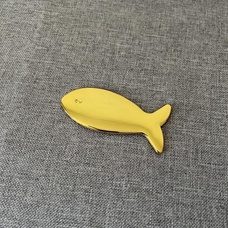 1Pcs 3D Metal Christian Jesus Fish Symbol Logo Car Emblem Badge Sticker Decal Auto Styling Decoeation Tools Accessories