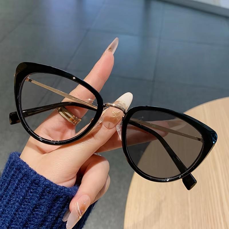 New Fashionable Color-Changing Anti-Blue Light Cat-Eye Glasses Frame Natural And Slimming Metal Frame 6004-1