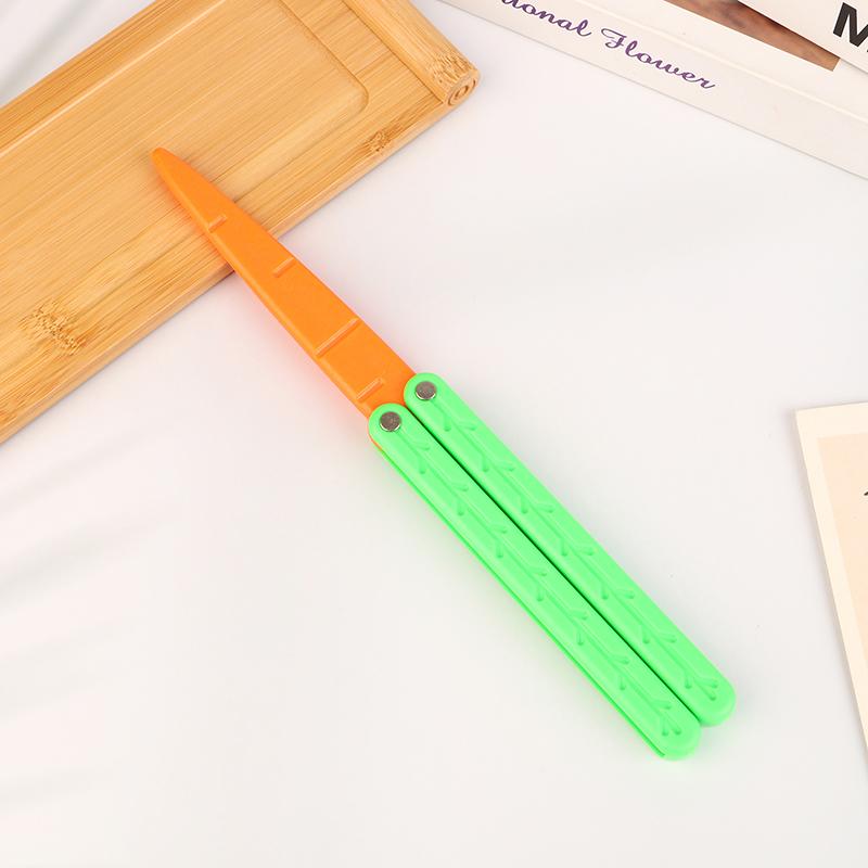 3D Printing Gravity Radish Knife Mini Carrot Model Push Card Decompressionn Toy Student Prize Children'S Cognitive Toys