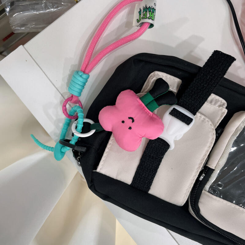 Four-leaf clover good luck lucky gift happiness keyring key holder