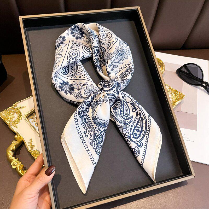 70 cm Beržų Miško Šilko Mišinio Šalikas: Moteriška pavasario/vasaros kvadratinė skarelė aliejinės tapybos stiliumi