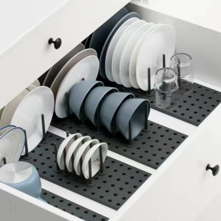 Adjustable Kitchen Cabinet Dish Rack and Organizer