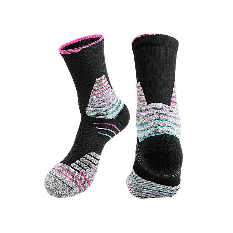 Summer Elite Men's Anti-slip Mid-calf Sports Socks: Durable, Thick, Towel Bottom, Perfect for Basketball & Cycling.