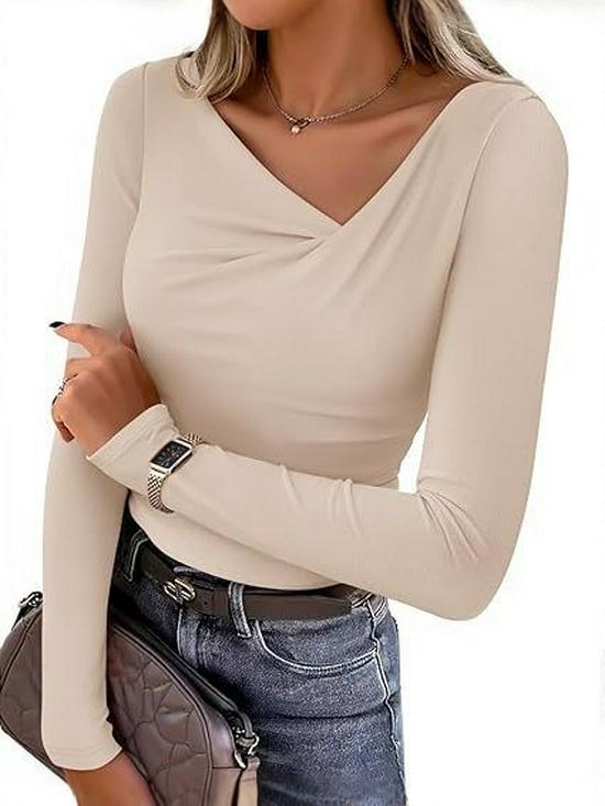 European V-neck Slim-fit Women's Long-sleeve T-shirt - Casual Solid Color, Spring/Autumn Fashion 2025.