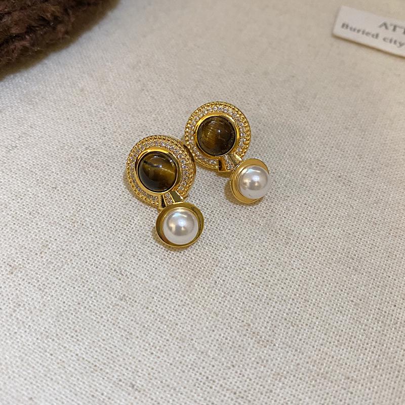 Geometric Tiger's Eye Stud Earrings, Retro Millard Style - Unique Design with Silver Needle 