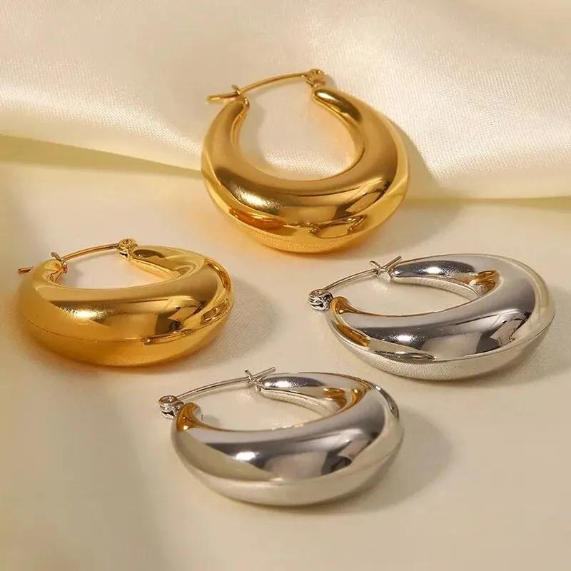 Geometrische Statement Kreis Creolen C-Form Schmuck für Frauen Mädchen Trendige Metalltextur 18 K Vergoldete Ohrstecker Accessoires